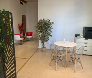 Bureau privé 20 m² 5 postes Coworking Boulevard des Brotteaux Lyon 69006 - photo 1